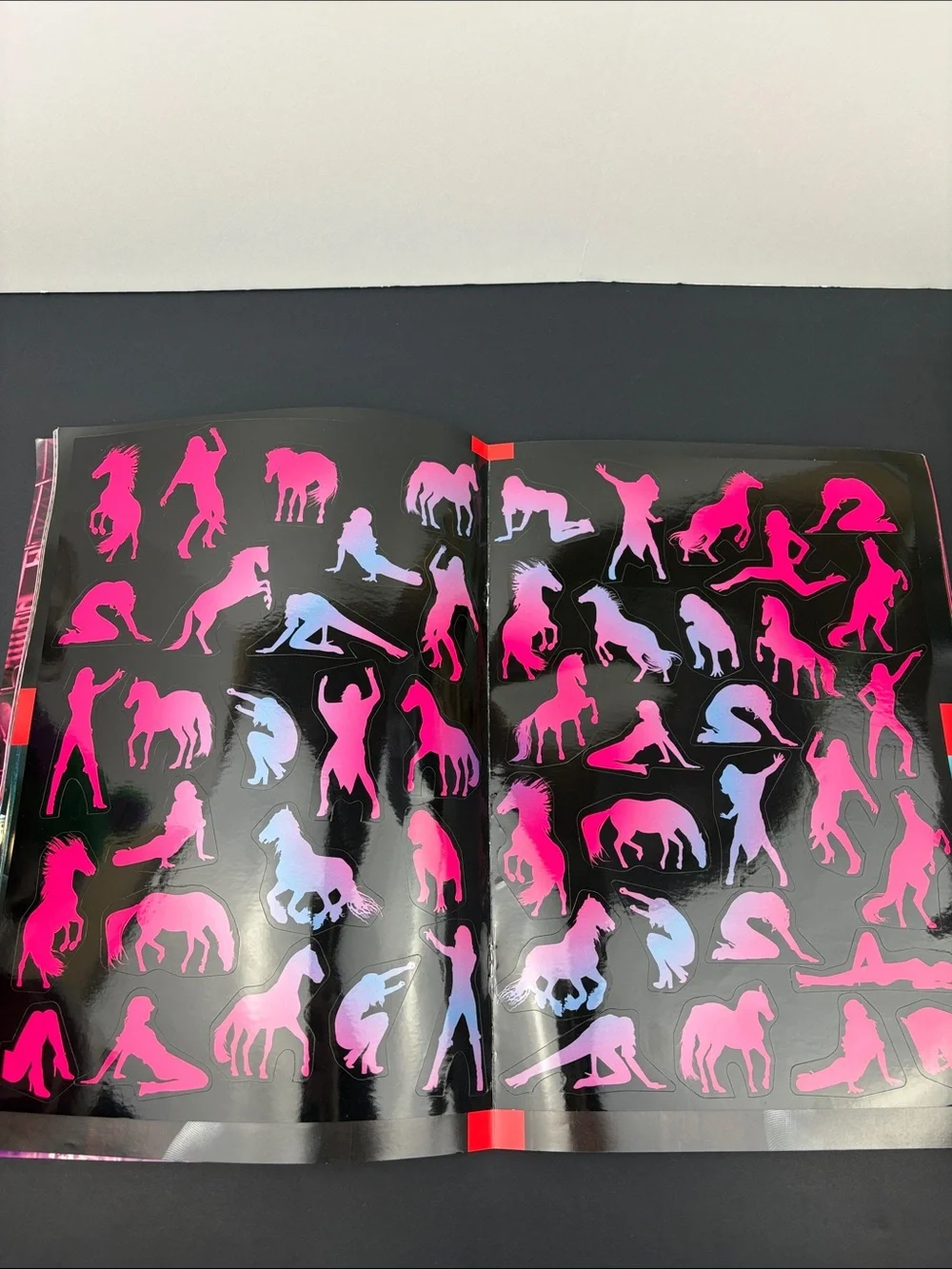 Madonna Confessions Tour Program Book 2006 Complete Stickers Posters - Picture 4 of 11